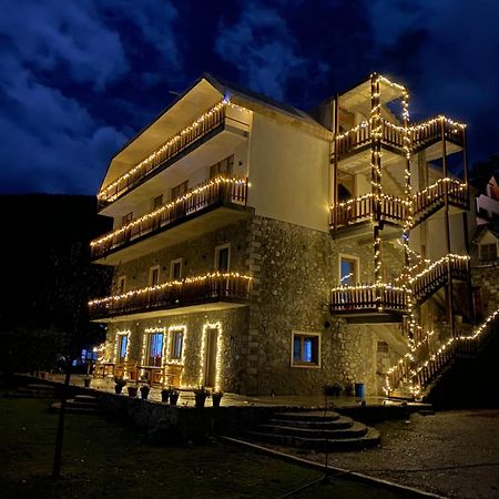 Hotel Vellezrit Guri Theth Ngoại thất bức ảnh